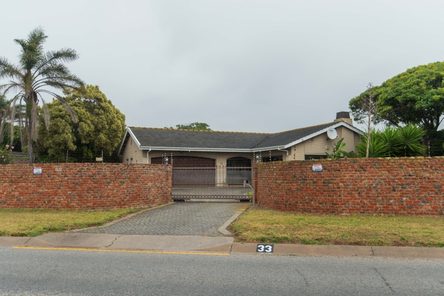 4 Bedroom Property for Sale in Amsterdamhoek Eastern Cape